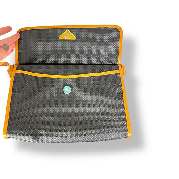 Vintage YSL Leather Woven Zip Pouch Clutch - Picture 10 of 13